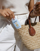ضد آفتاب فیوژن واتر SPF50 بدون رنگ ایزدین